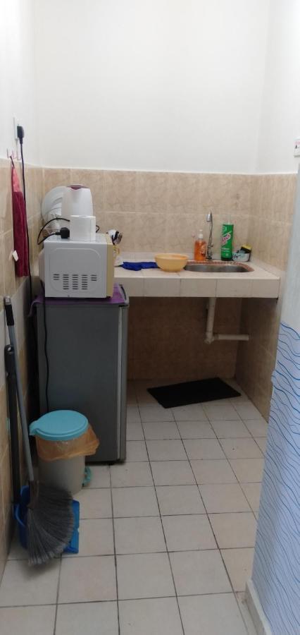 Dtimur Homestay Кота-Бару Экстерьер фото